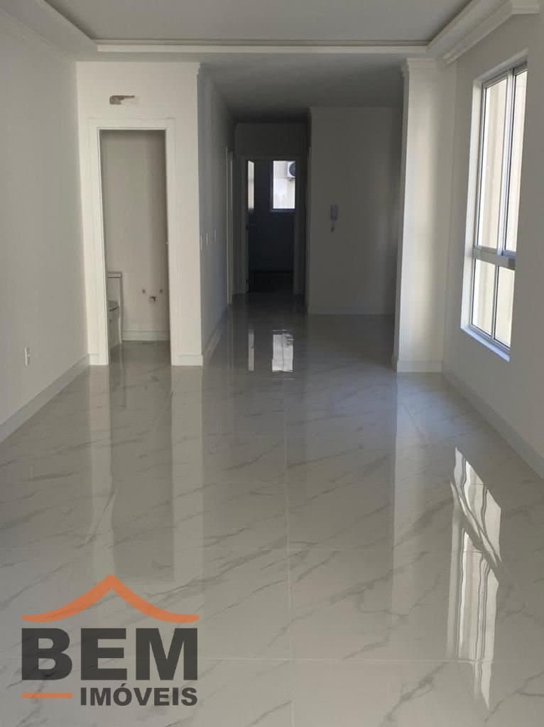 Apartamento para Venda com 3 quartos e 118m² no bairro Meia Praia, em Itapema