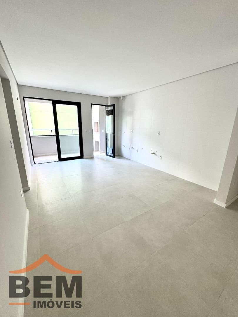 Apartamento para Venda com 3 quartos e 79m² no bairro Dom Bosco, em Itajaí