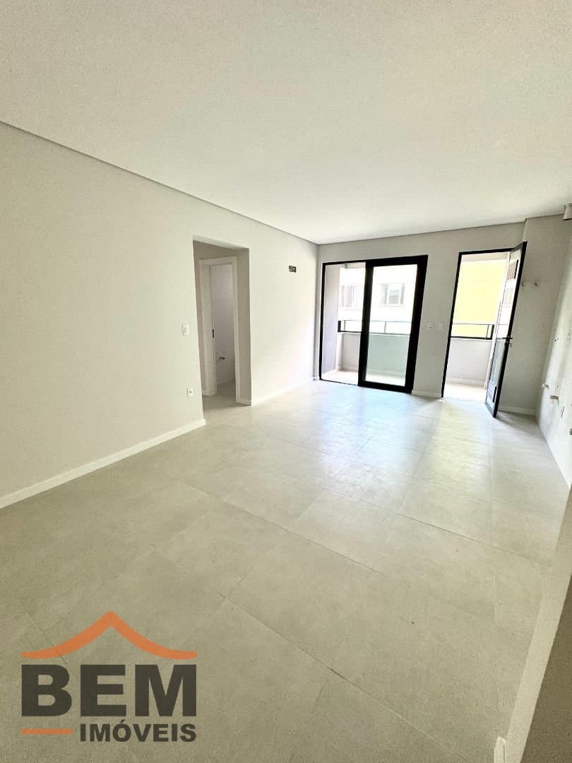 Apartamento para Venda com 3 quartos e 79m² no bairro Dom Bosco, em Itajaí