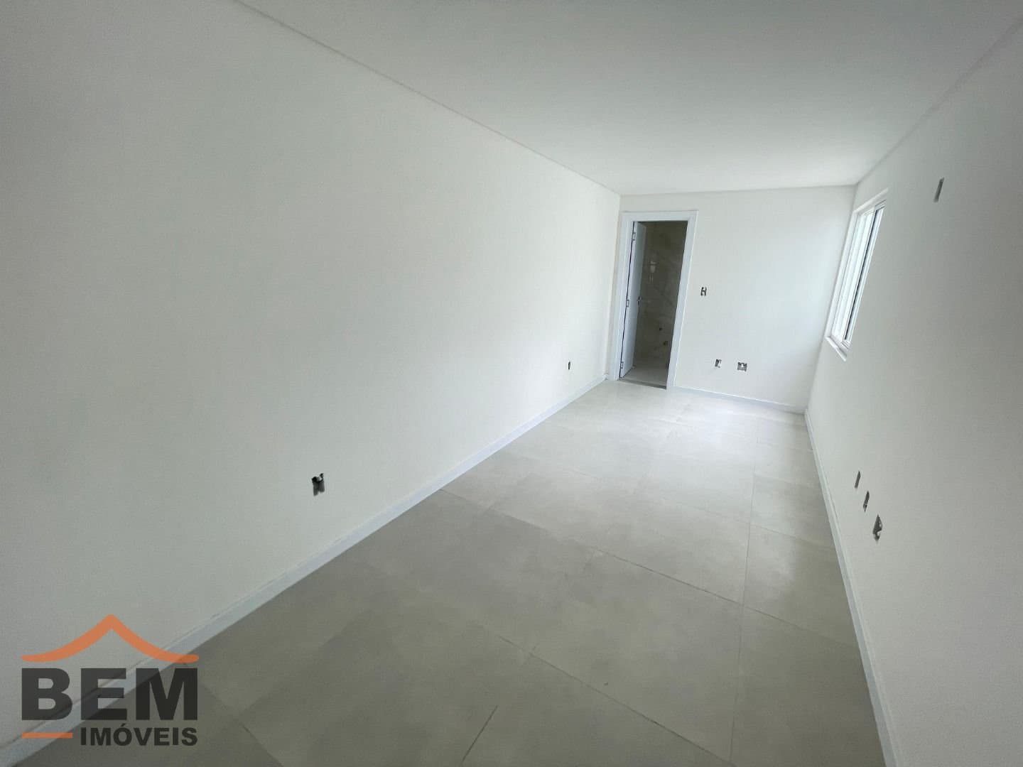 Apartamento para Venda com 2 quartos e 77m² no bairro Murta, em Itajaí