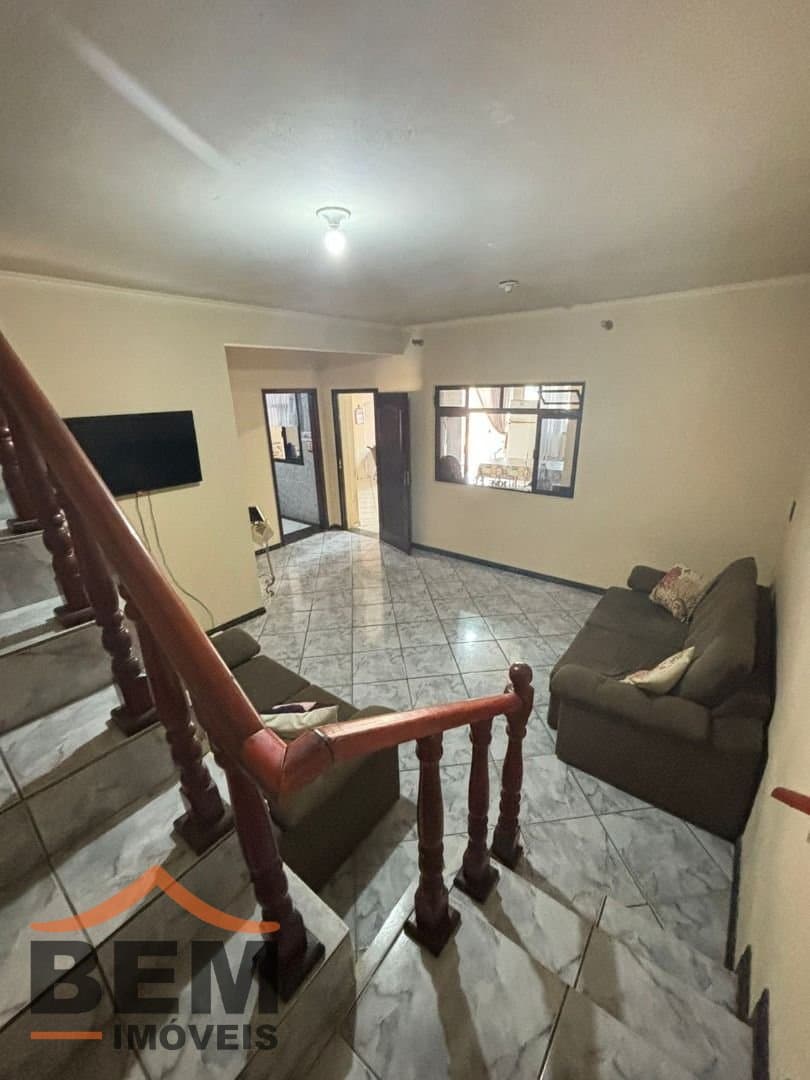 Casa para Venda com 4 quartos e 264m² no bairro São Vicente, em Itajaí