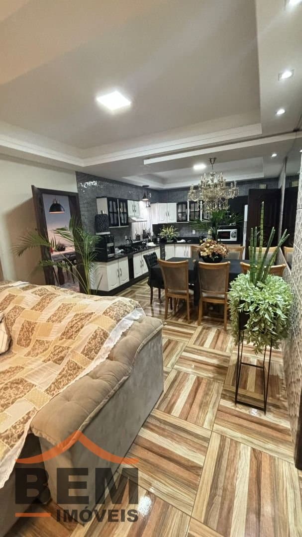 Casa para Venda com 3 quartos e 256m² no bairro São Vicente, em Itajaí