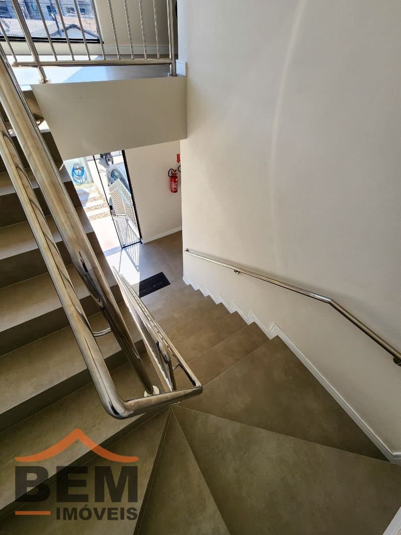 Apartamento para Venda com 3 quartos e 102m² no bairro Cordeiros, em Itajaí