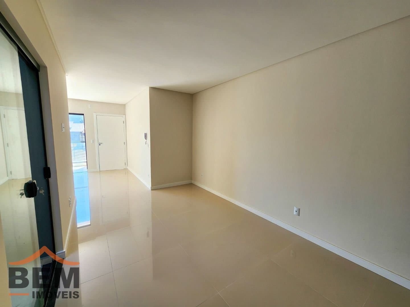 Apartamento para Venda com 3 quartos e 102m² no bairro Cordeiros, em Itajaí