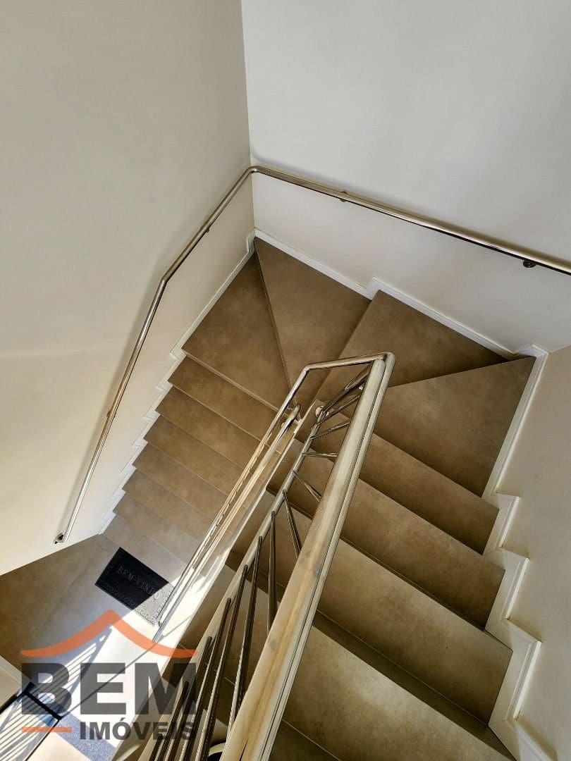Apartamento para Venda com 3 quartos e 102m² no bairro Cordeiros, em Itajaí