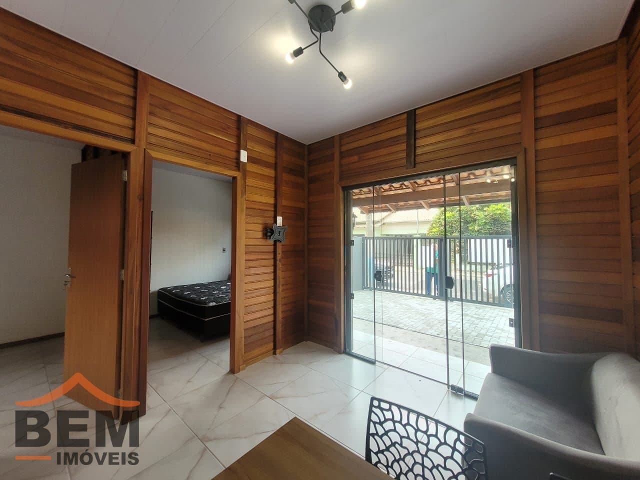 Casa para Locação com 2 quartos e 40m² no bairro Centro, em Itajaí