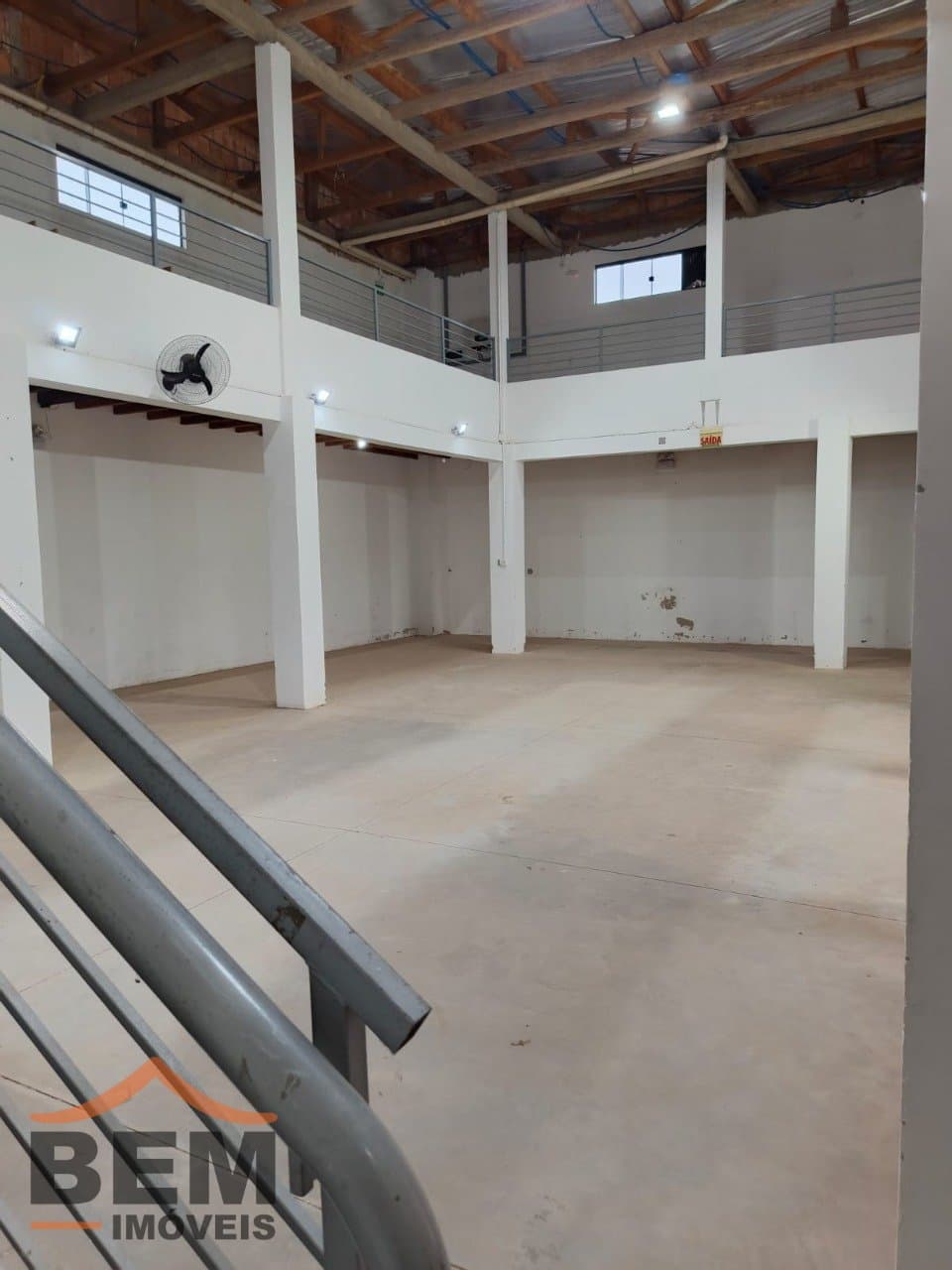 Galpão para Locação com 260m² no bairro Pocinho, em Ilhota: 9 - FACHADA