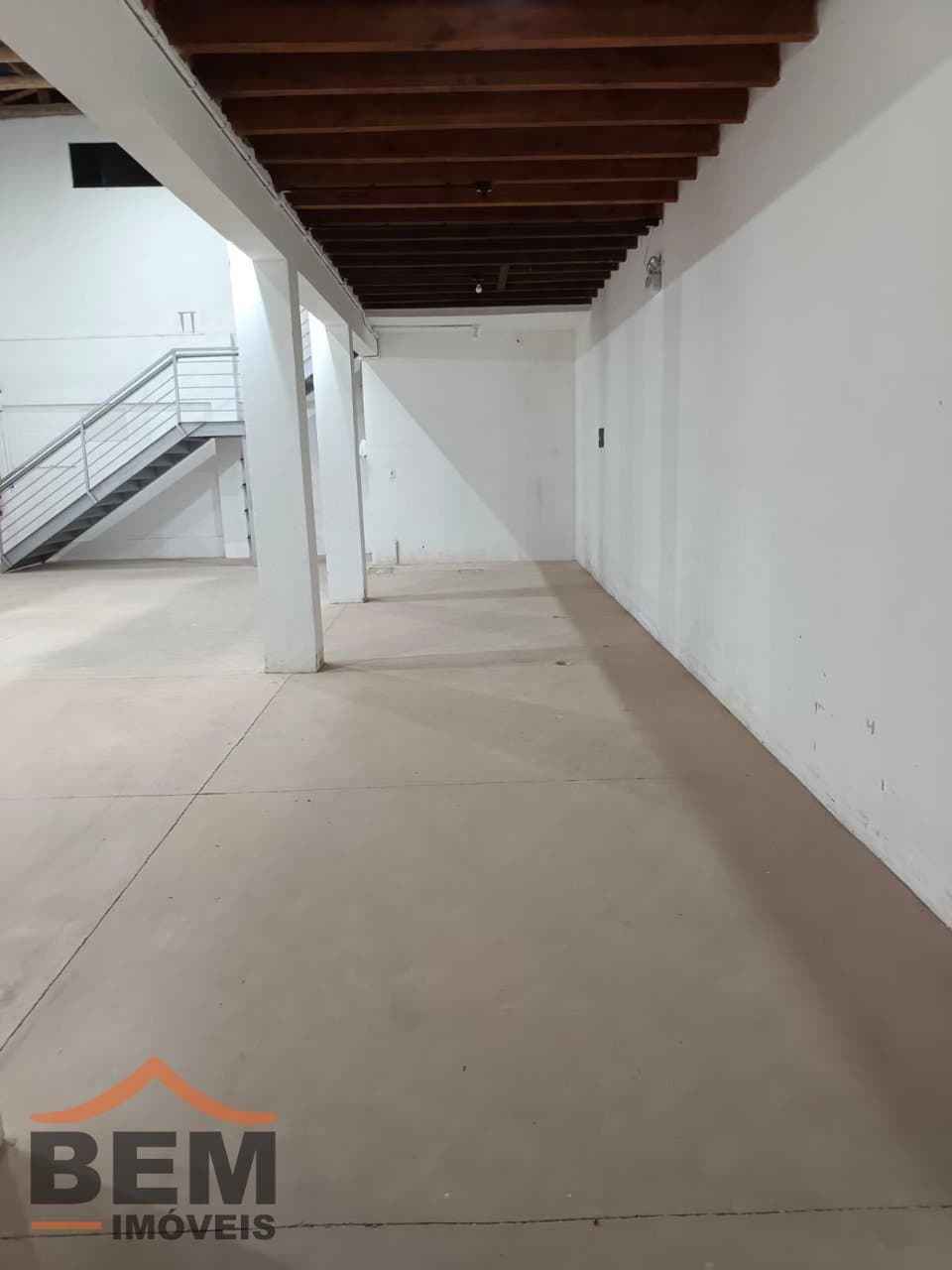 Galpão para Locação com 260m² no bairro Pocinho, em Ilhota: 14 - FACHADA