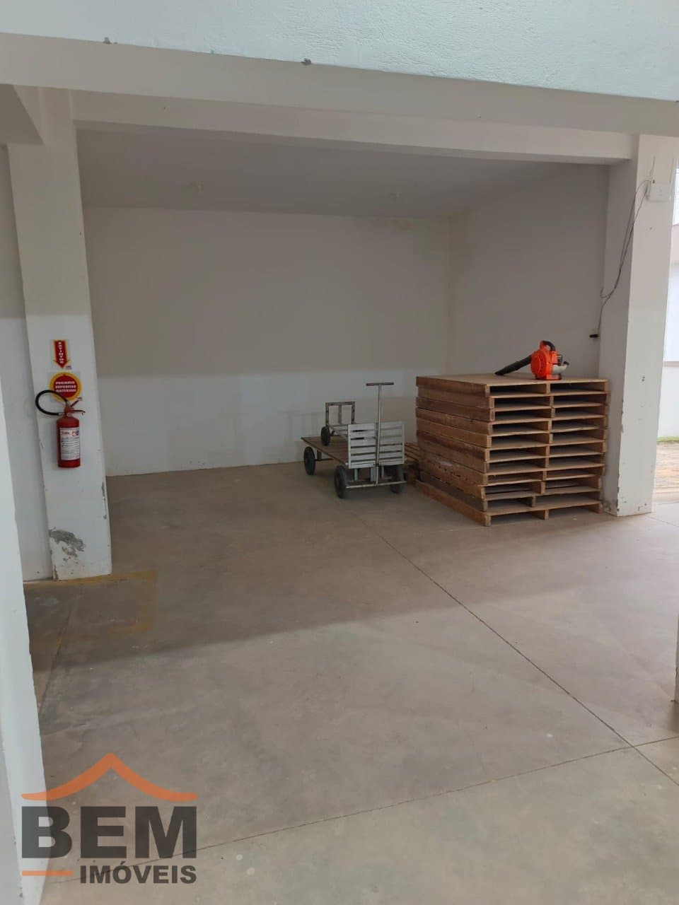 Galpão para Locação com 260m² no bairro Pocinho, em Ilhota: 17 - GALPÃO