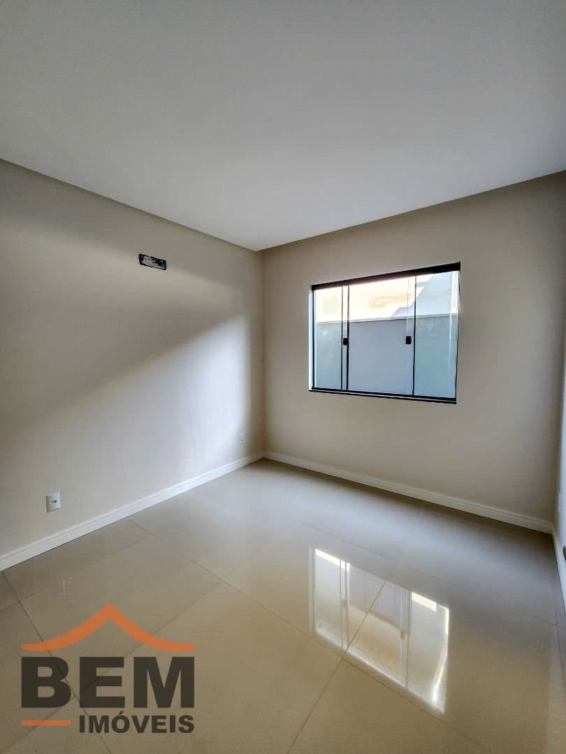 Apartamento para Venda com 3 quartos no bairro Cordeiros, em Itajaí