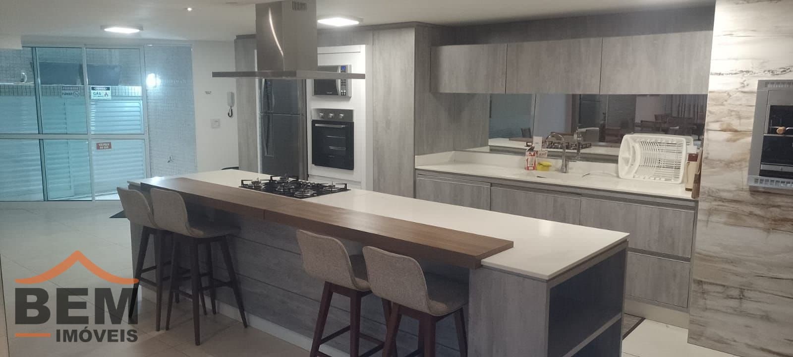 Apartamento para Venda com 3 quartos e 127m² no bairro Centro, em Balneário Camboriú
