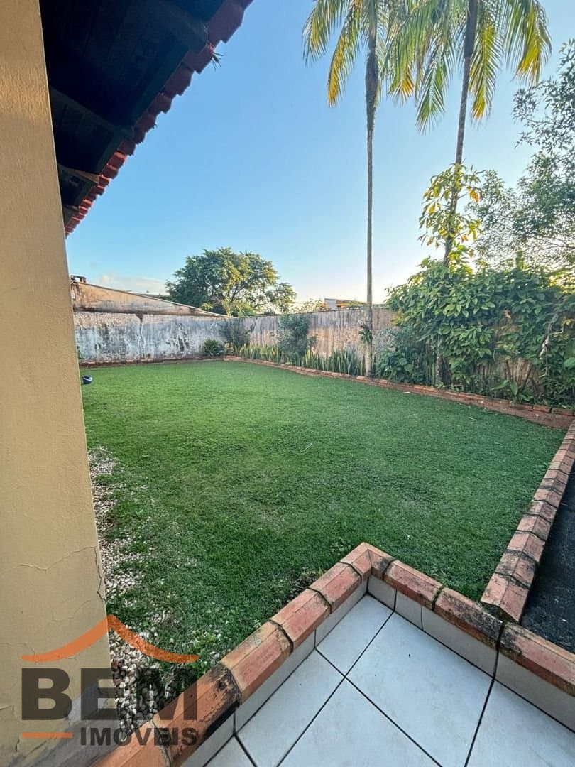 Casa para Venda com 3 quartos e 300m² no bairro Vila Operária, em Itajaí