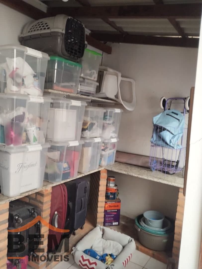 Casa para Venda com 5 quartos e 204m² no bairro Fazenda, em Itajaí