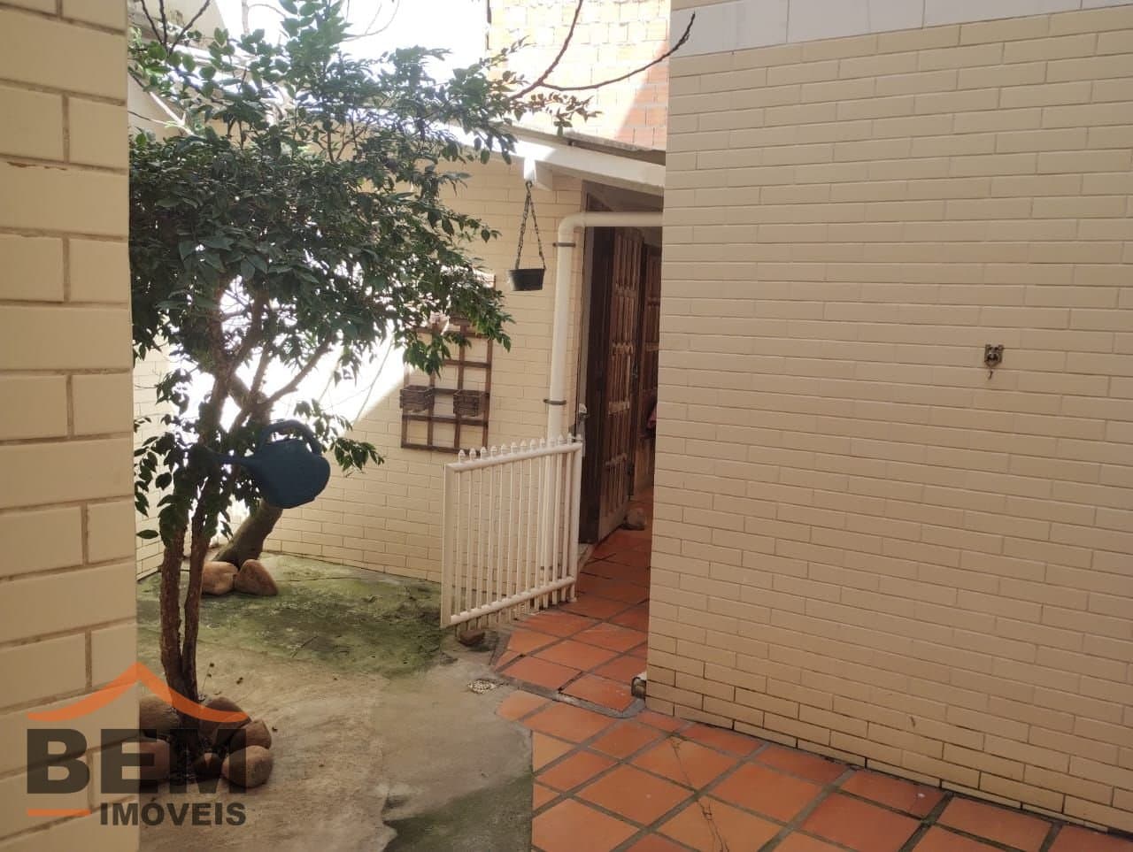 Casa para Venda com 5 quartos e 204m² no bairro Fazenda, em Itajaí