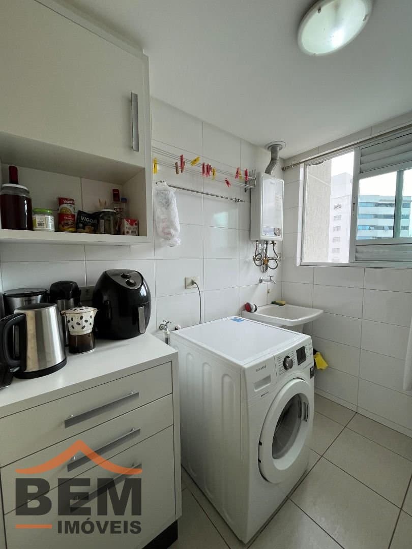Apartamento para Venda com 2 quartos e 83m² no bairro Centro, em Itajaí
