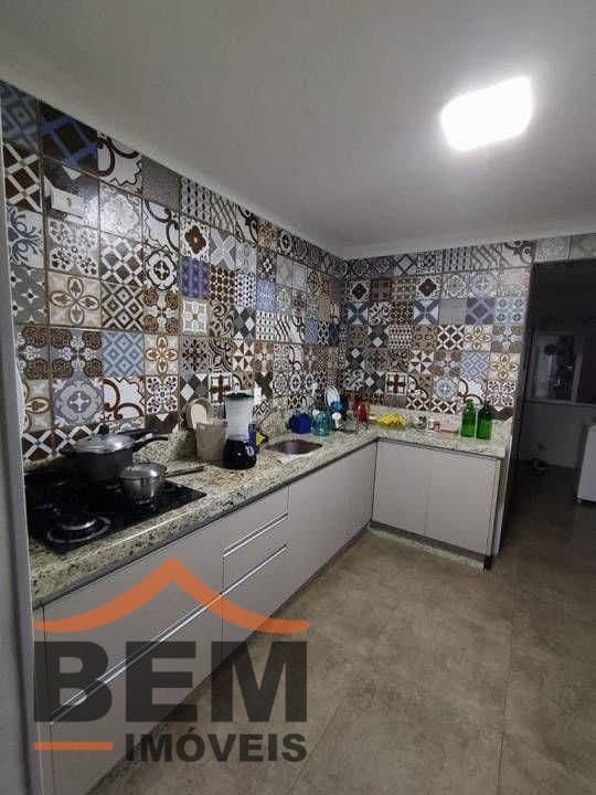 Apartamento para Venda com 4 quartos e 120m² no bairro Centro, em Itajaí