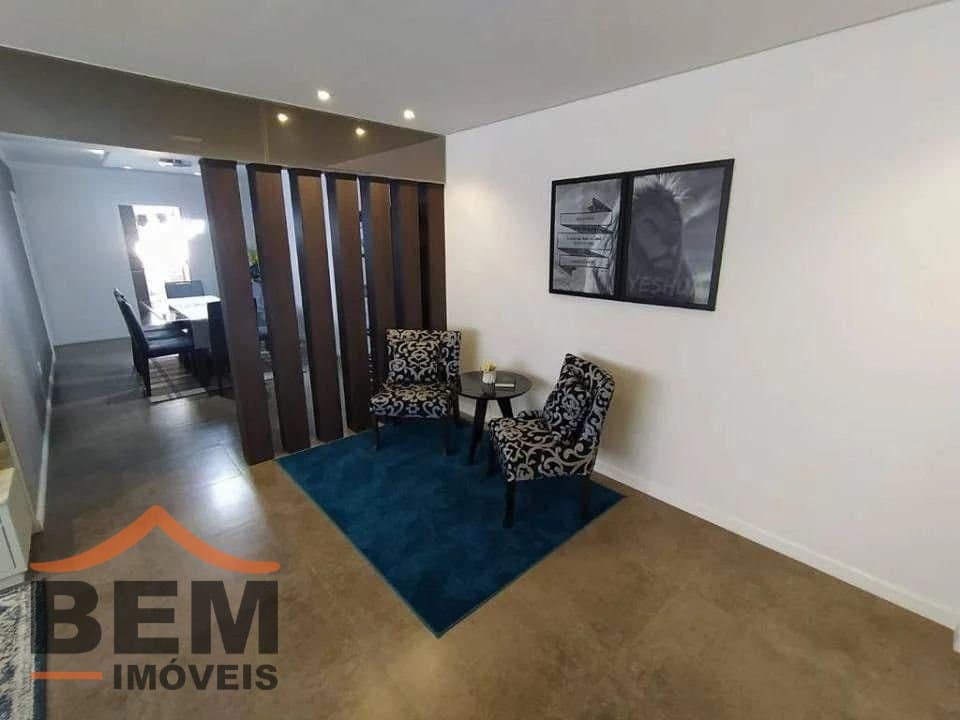 Apartamento para Venda com 4 quartos e 120m² no bairro Centro, em Itajaí
