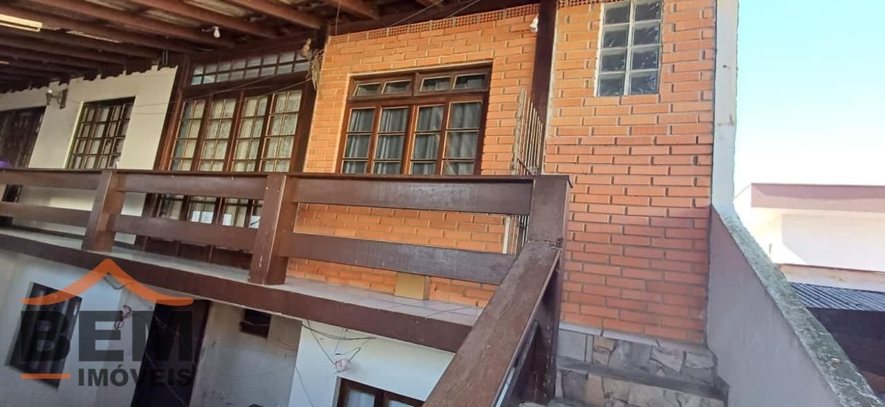 Casa para Venda com 3 quartos e 190m² no bairro Fazenda, em Itajaí