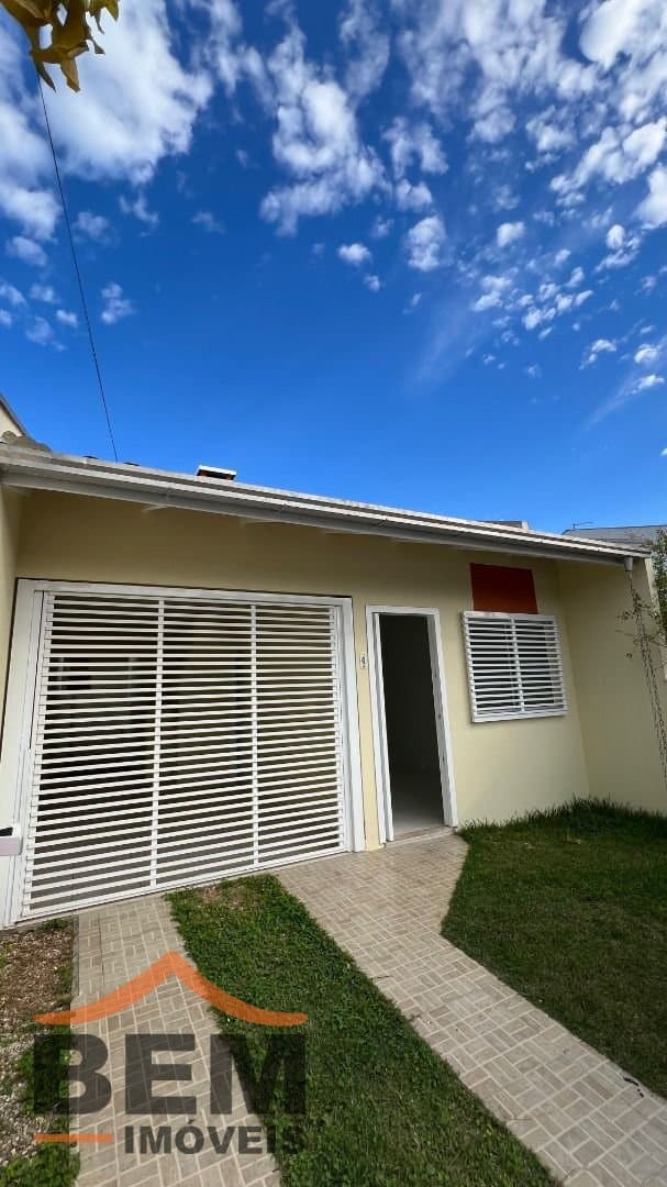 Casa para Venda com 2 quartos e 70m² no bairro Itacolomi, em Balneário Piçarras