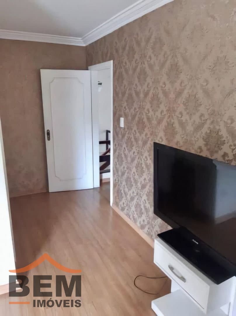 Casa para Venda com 4 quartos e 400m² no bairro São João, em Itajaí