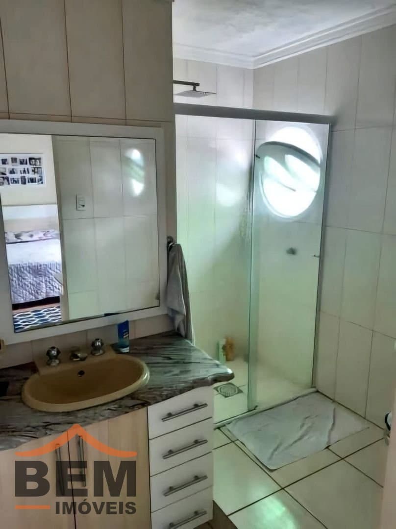 Casa para Venda com 4 quartos e 400m² no bairro São João, em Itajaí