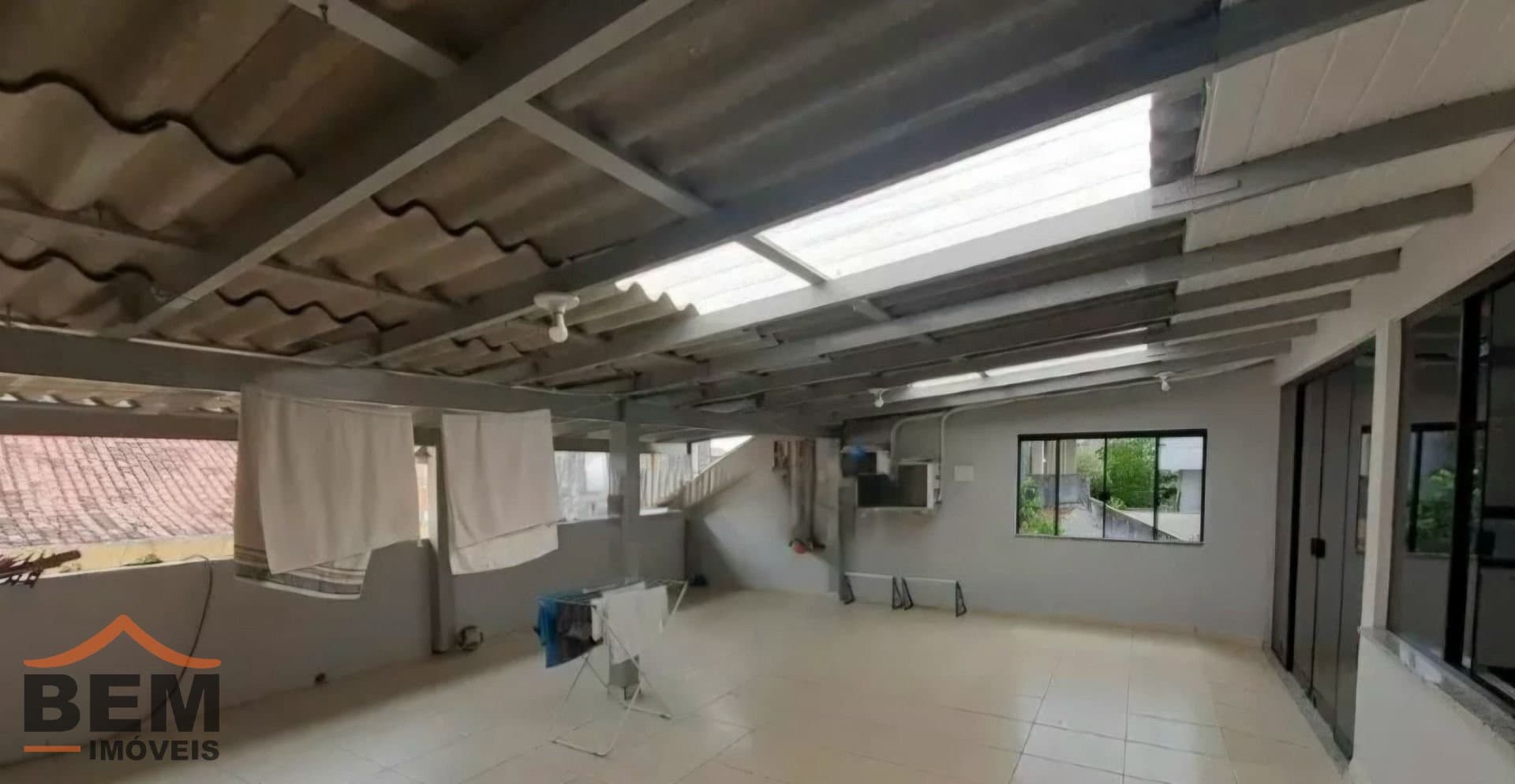 Casa para Venda com 3 quartos e 400m² no bairro São Vicente, em Itajaí