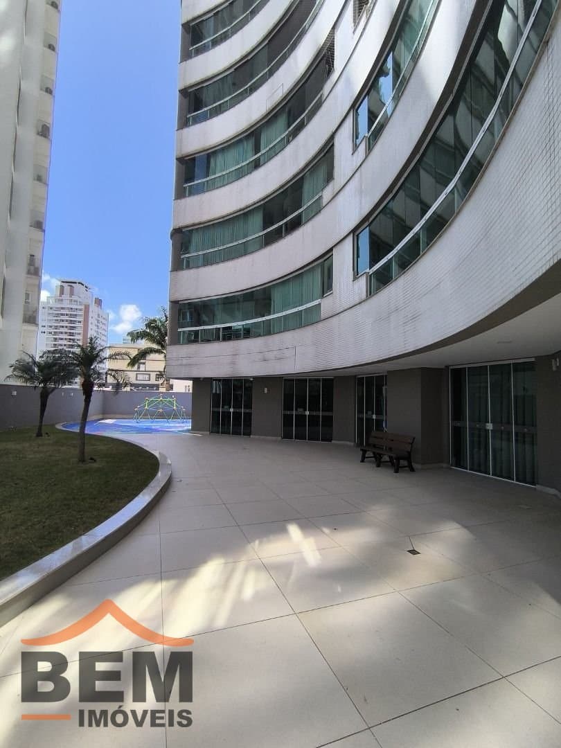 Apartamento para Venda com 2 quartos e 143m² no bairro Centro, em Itajaí