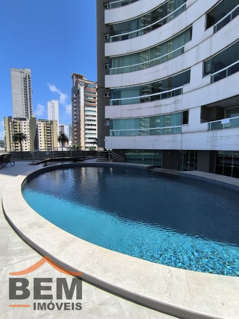 Apartamento para Venda com 2 quartos e 143m² no bairro Centro, em Itajaí