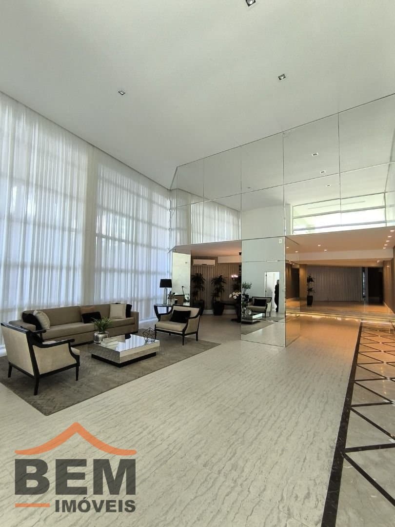 Apartamento para Venda com 2 quartos e 143m² no bairro Centro, em Itajaí