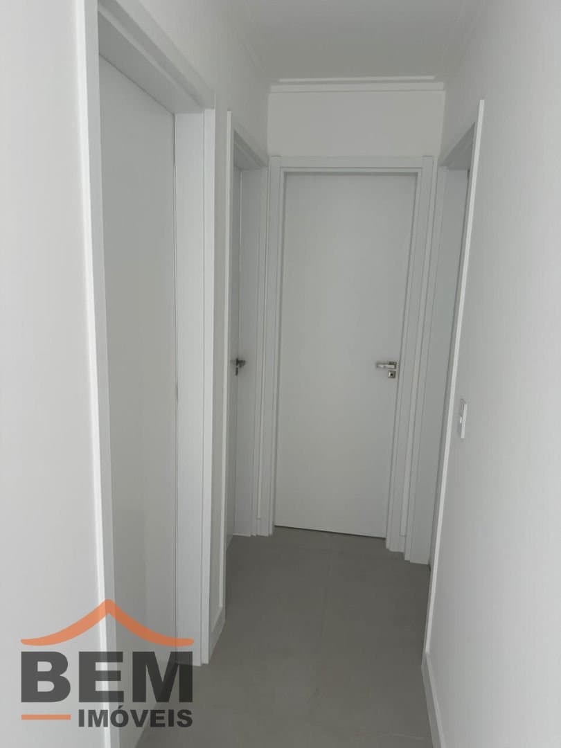 Apartamento para Venda com 3 quartos e 85m² no bairro São Vicente, em Itajaí