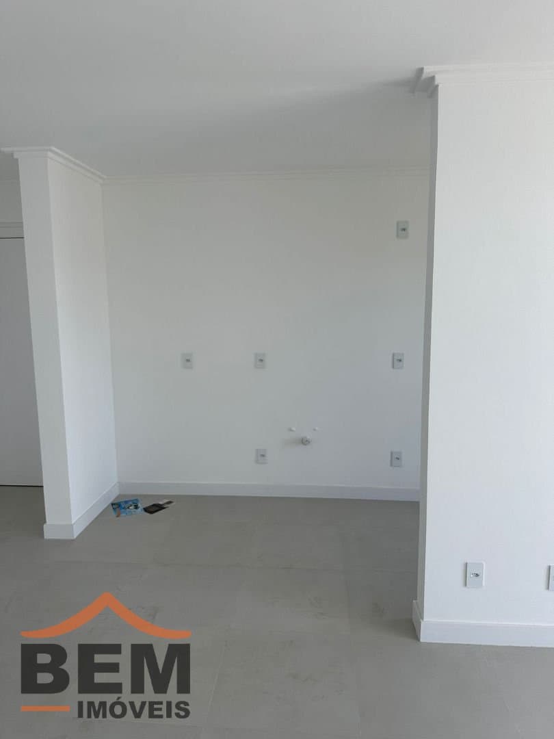 Apartamento para Venda com 3 quartos e 85m² no bairro São Vicente, em Itajaí