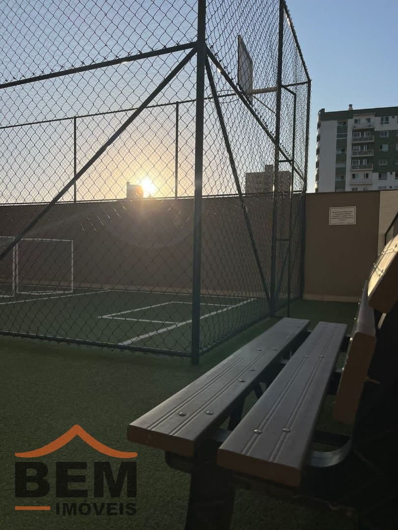 Apartamento para Locação com 3 quartos e 100m² no bairro Centro, em Itajaí
