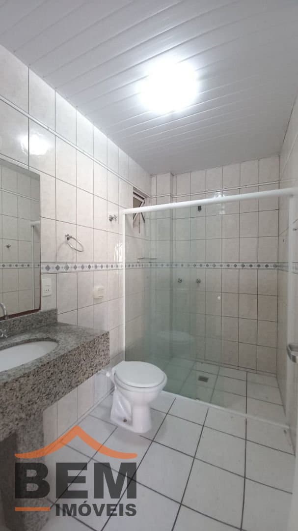 Apartamento para Locação com 3 quartos e 100m² no bairro Centro, em Itajaí