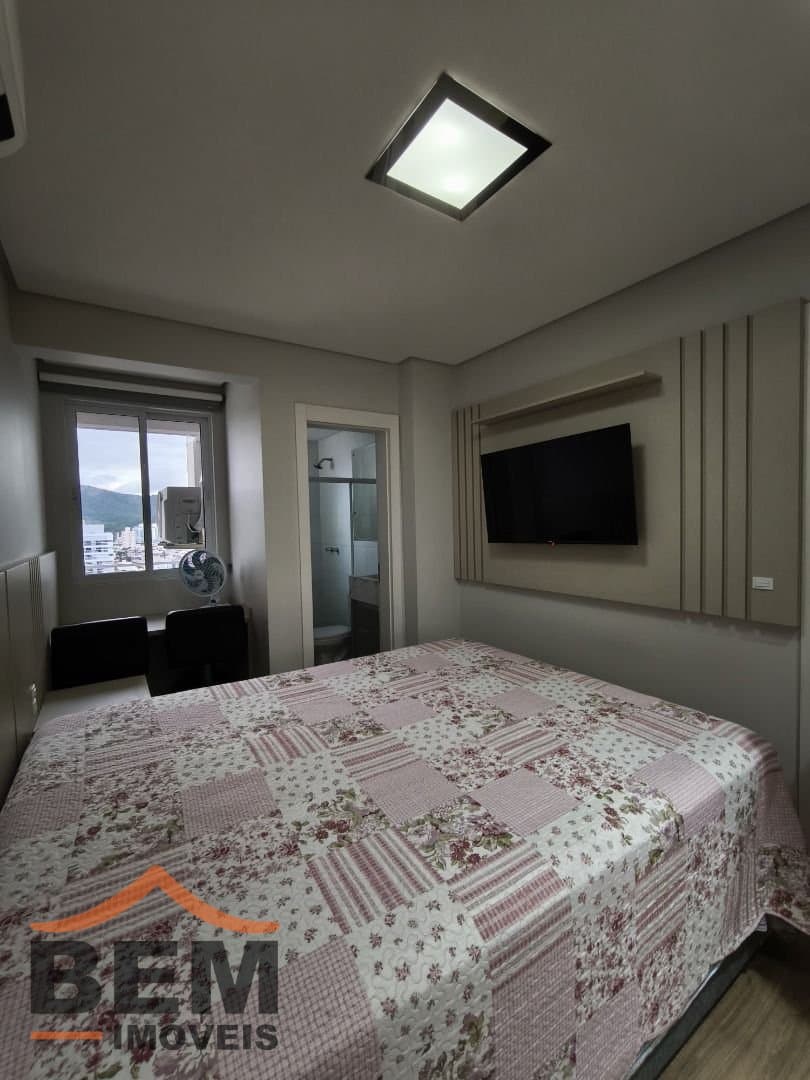 Apartamento para Venda com 3 quartos e 73m² no bairro São João, em Itajaí