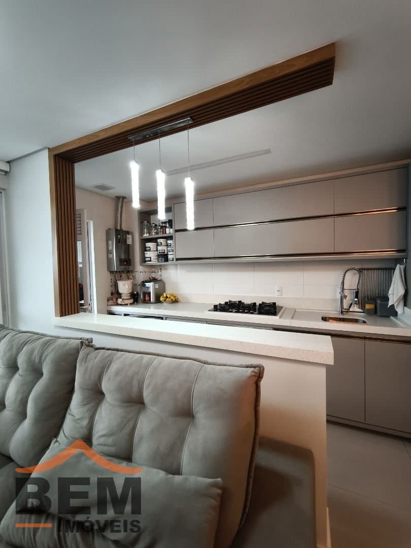 Apartamento para Venda com 3 quartos e 73m² no bairro São João, em Itajaí