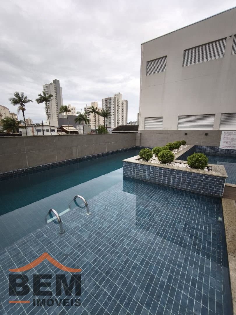 Apartamento para Venda com 3 quartos e 73m² no bairro São João, em Itajaí