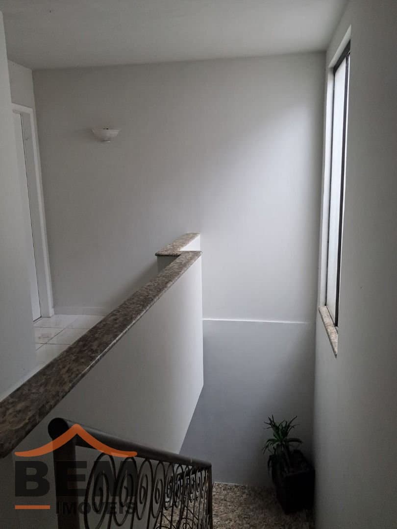Casa com 3 quartos e 270m² no bairro Fazenda, em Itajaí