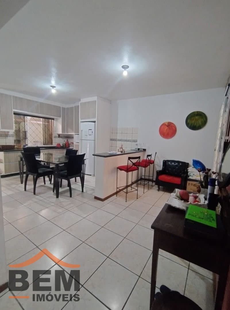 Casa para Venda com 2 quartos e 91m² no bairro São João, em Itajaí