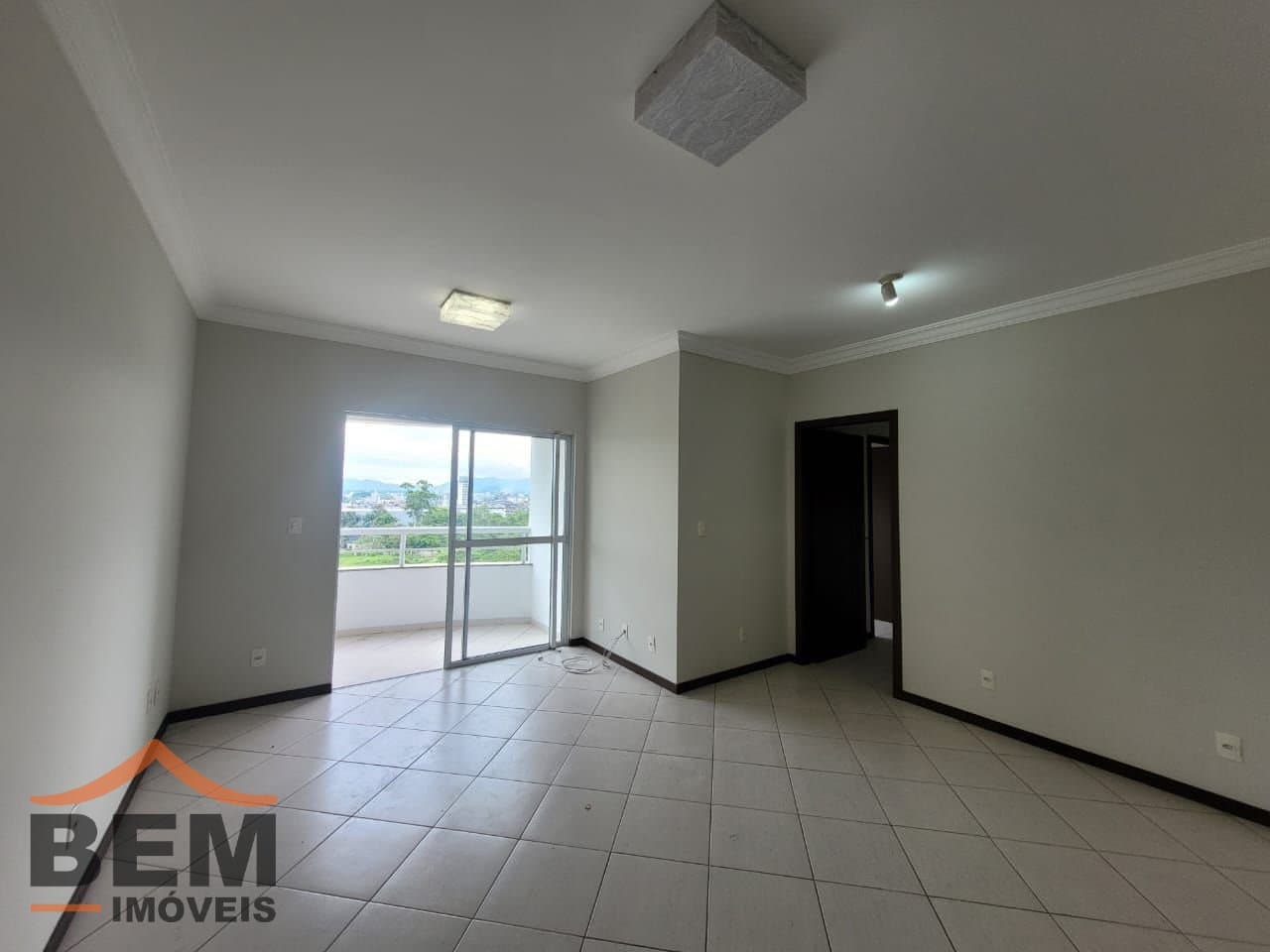 Apartamento para Locação com 2 quartos e 70m² no bairro Dom Bosco, em Itajaí