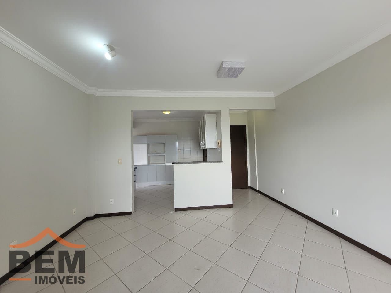 Apartamento para Locação com 2 quartos e 70m² no bairro Dom Bosco, em Itajaí
