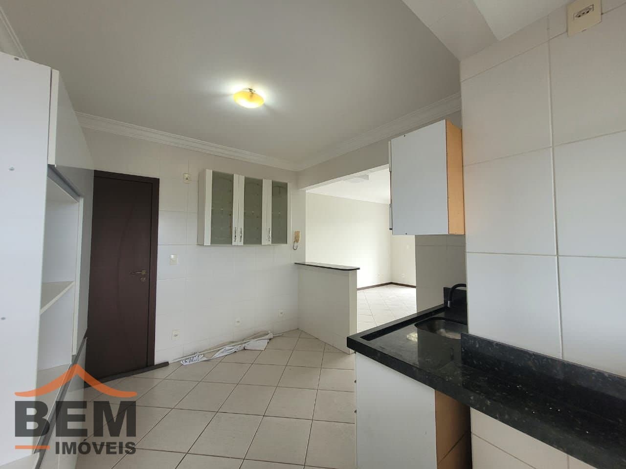 Apartamento para Locação com 2 quartos e 70m² no bairro Dom Bosco, em Itajaí