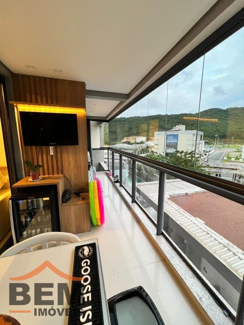 Apartamento para Venda com 2 quartos e 59m² no bairro Ressacada, em Itajaí