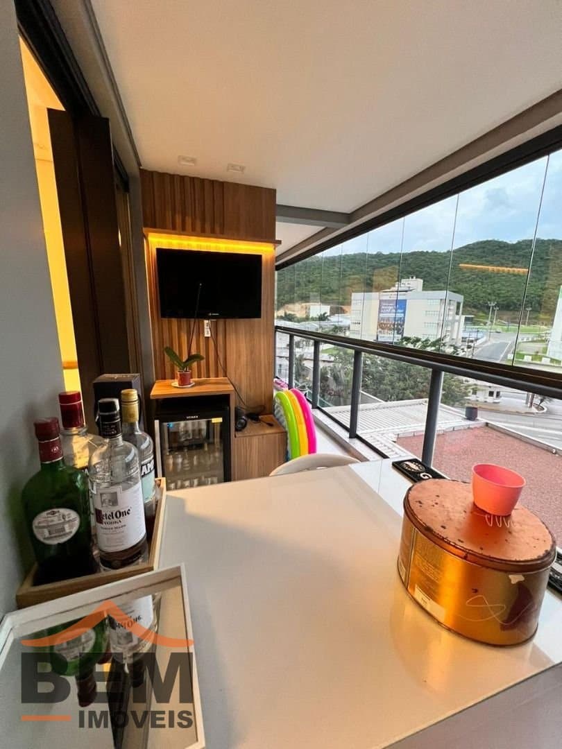 Apartamento para Venda com 2 quartos e 59m² no bairro Ressacada, em Itajaí