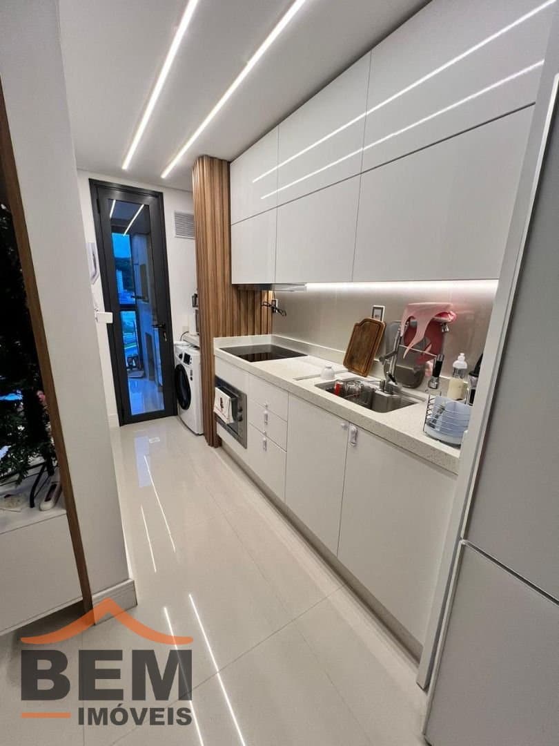 Apartamento para Venda com 2 quartos e 59m² no bairro Ressacada, em Itajaí