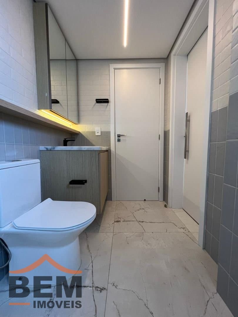 Apartamento para Venda com 4 quartos e 141m² no bairro Centro, em Itajaí