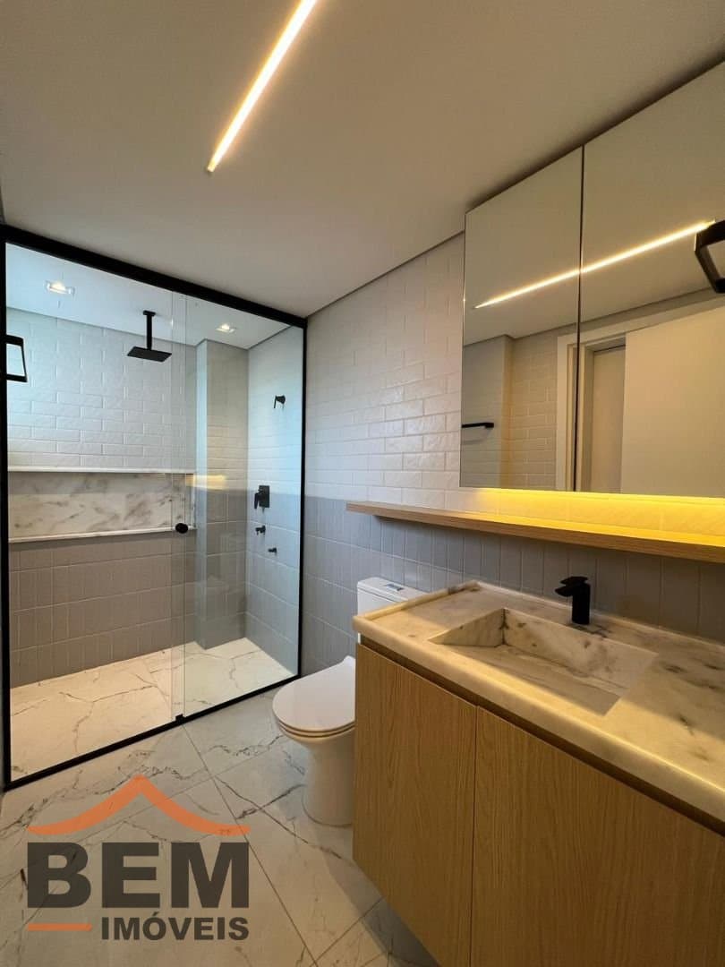 Apartamento para Venda com 4 quartos e 141m² no bairro Centro, em Itajaí