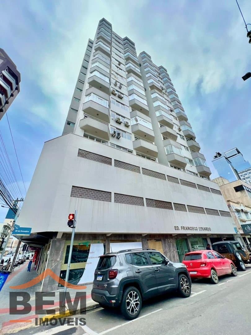Apartamento para Venda com 4 quartos e 141m² no bairro Centro, em Itajaí