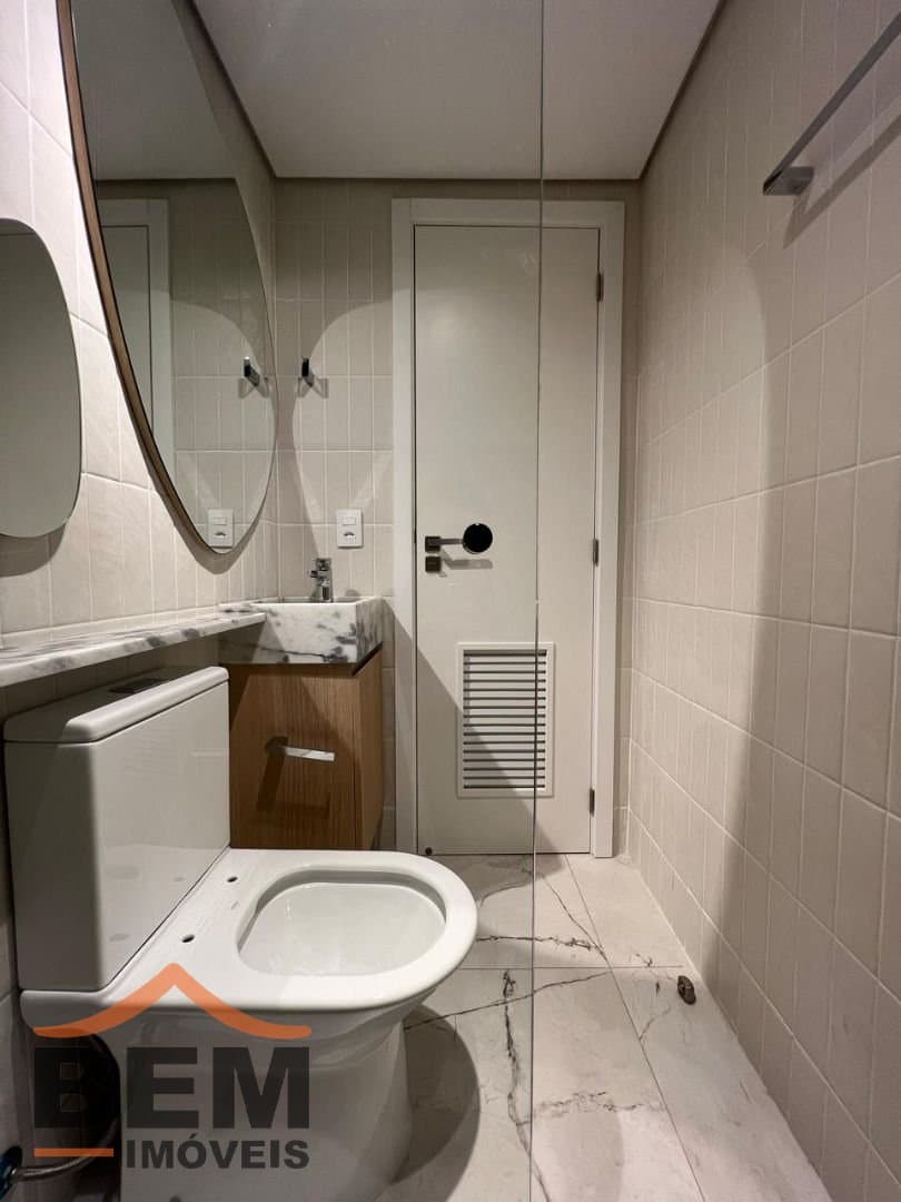 Apartamento para Venda com 4 quartos e 141m² no bairro Centro, em Itajaí