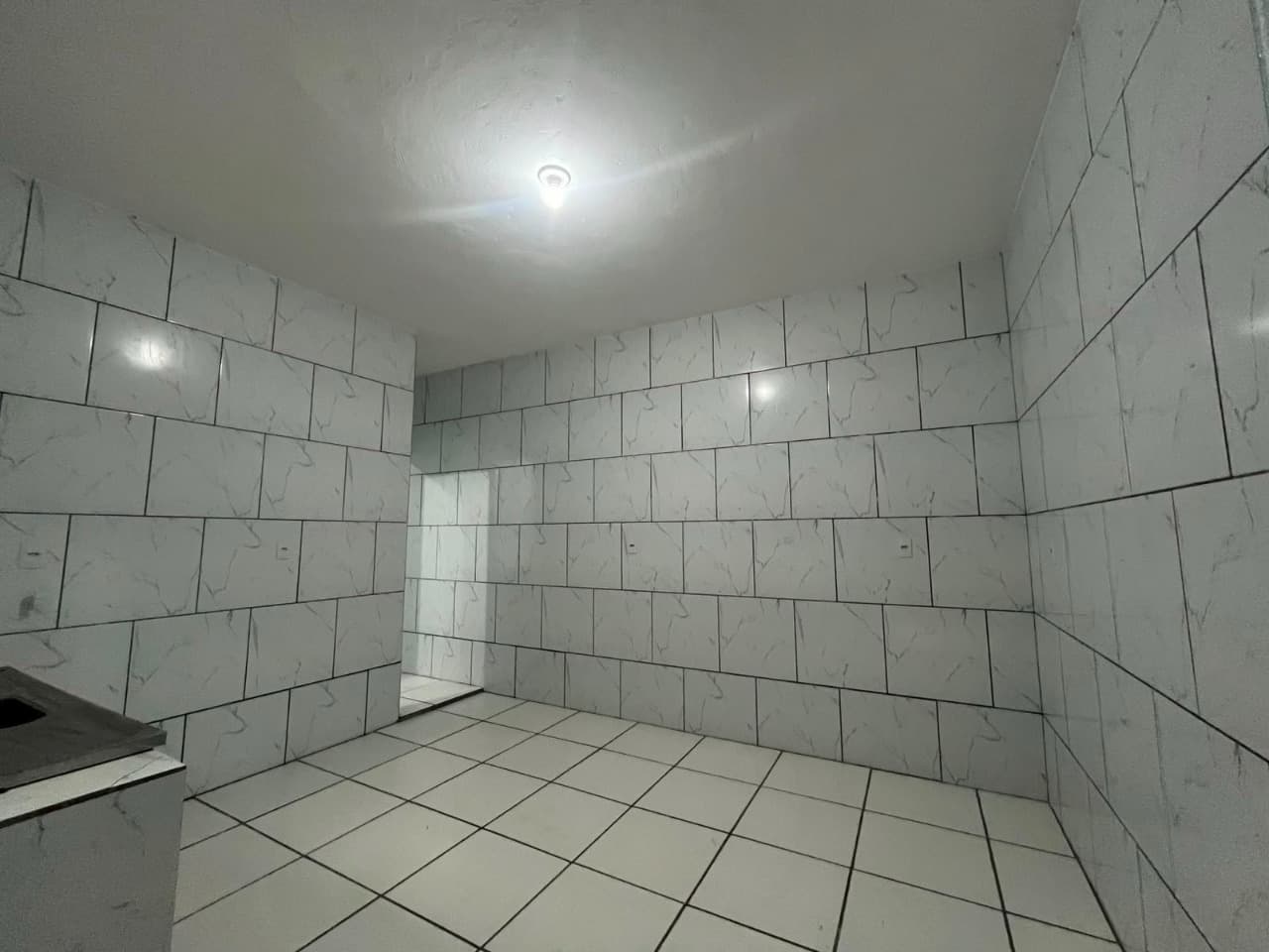 Kitnet para Locação com 1 quarto e 35m² no bairro Cidade Nova, em Itajaí: 02 - SALA