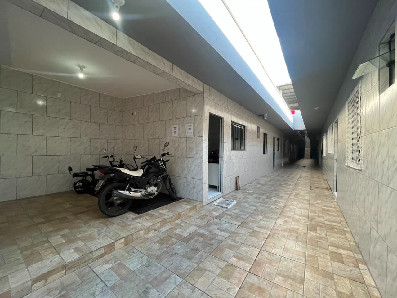 Kitnet para Locação com 1 quarto e 35m² no bairro Cidade Nova, em Itajaí: 08 - ÁREA COMUM